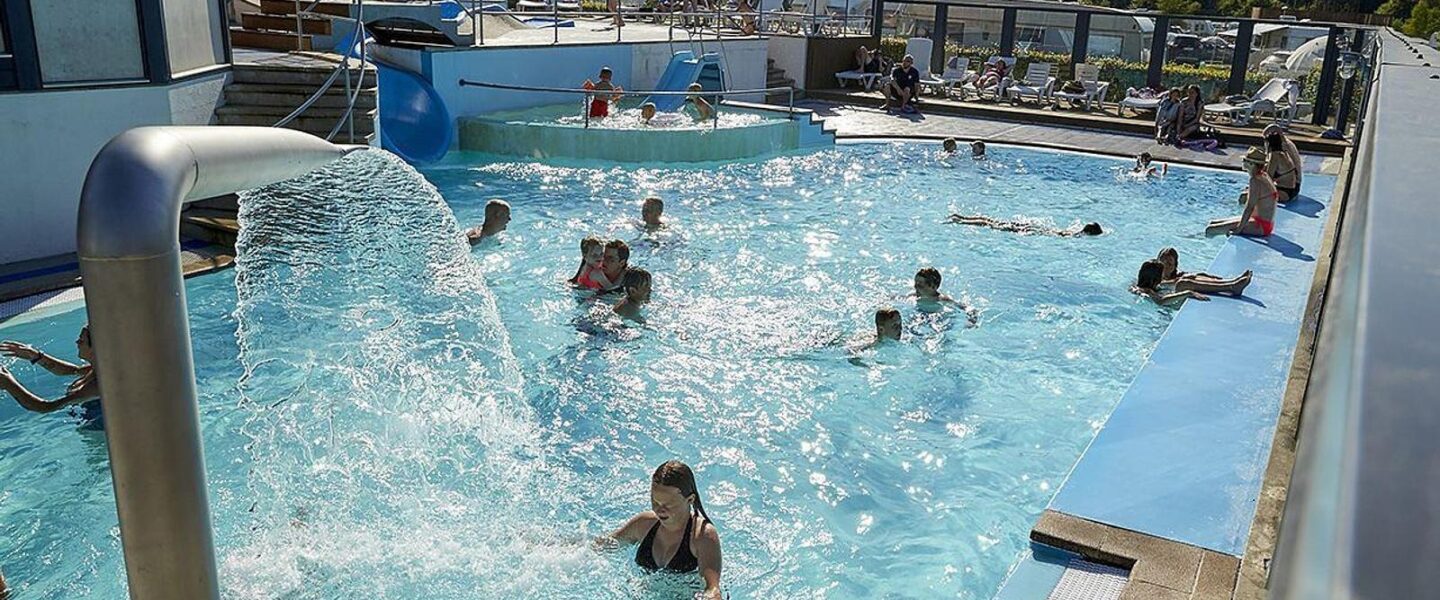 Silkeborg fra teltdug til stjerner: Unikke oplevelser på lokale campingpladser